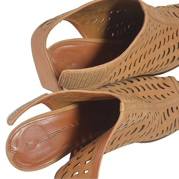 Via Spiga Delsey Tan Suede Wedge Sandals sz 9 - Picture 4 of 15